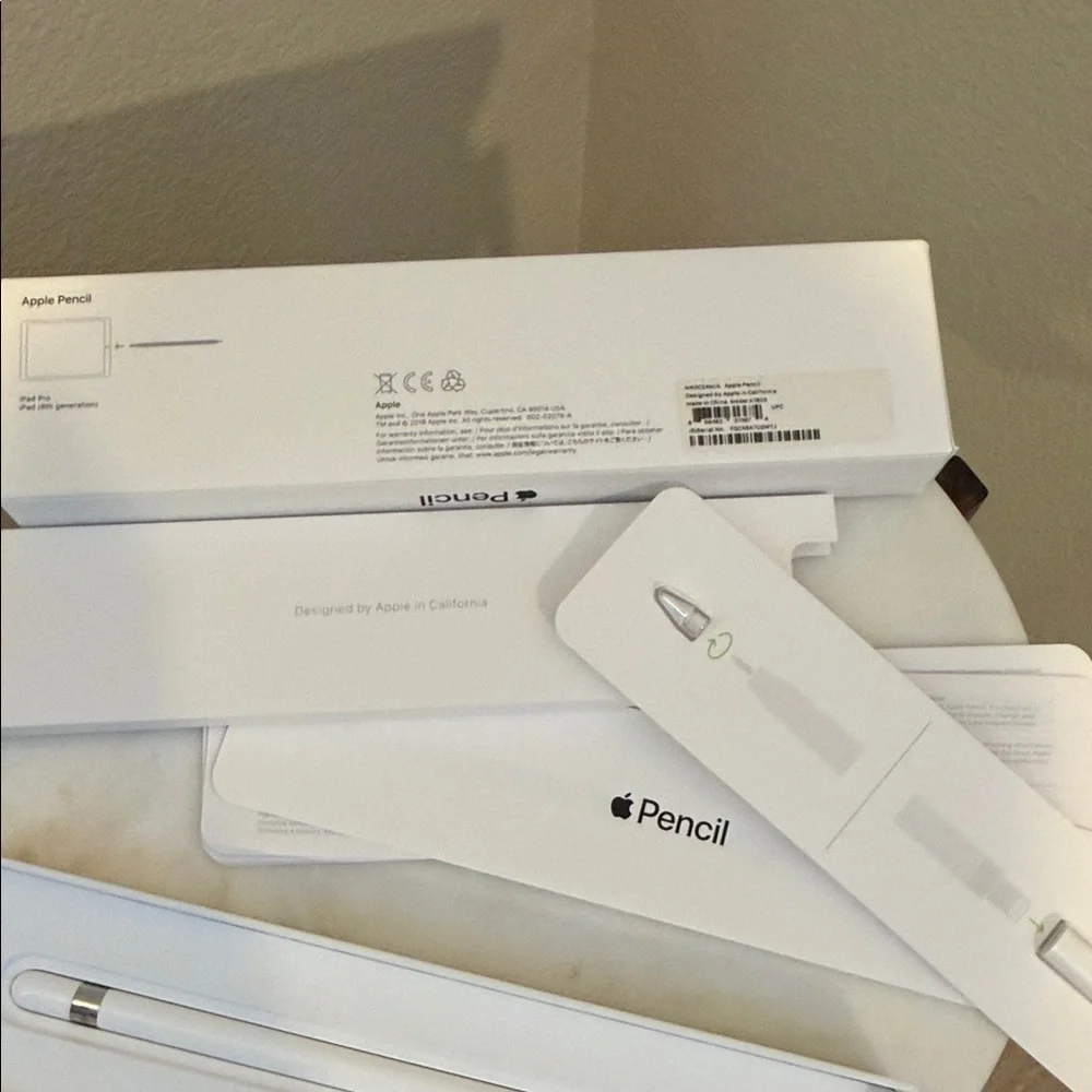 Apple Pencil in Elegant White